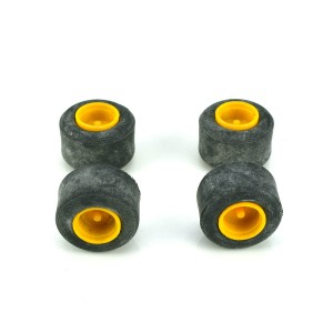 Scalextric Plastic Wheels Wide & Large Tyres Yellow x4
