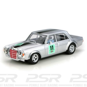 Carrera Mercedes-Benz 300 SEL 6.3 AMG No.11 Preis der Nationen 1971