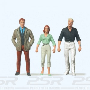 Preiser Passers By (3) Figure Set