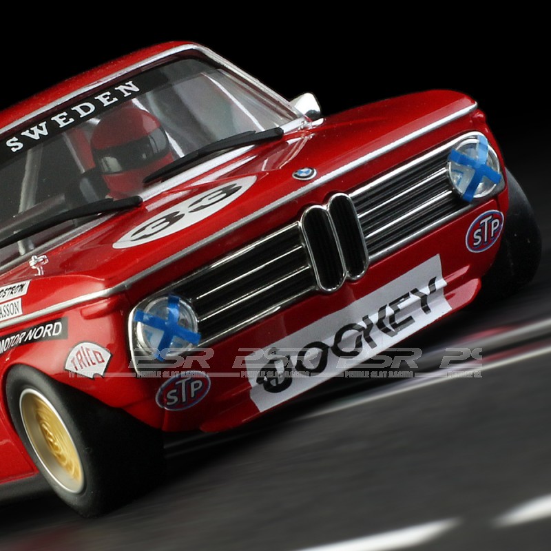 RevoSlot BMW 2002 No.33 Jockey 6h Nurburgring 1972 (RS0296)